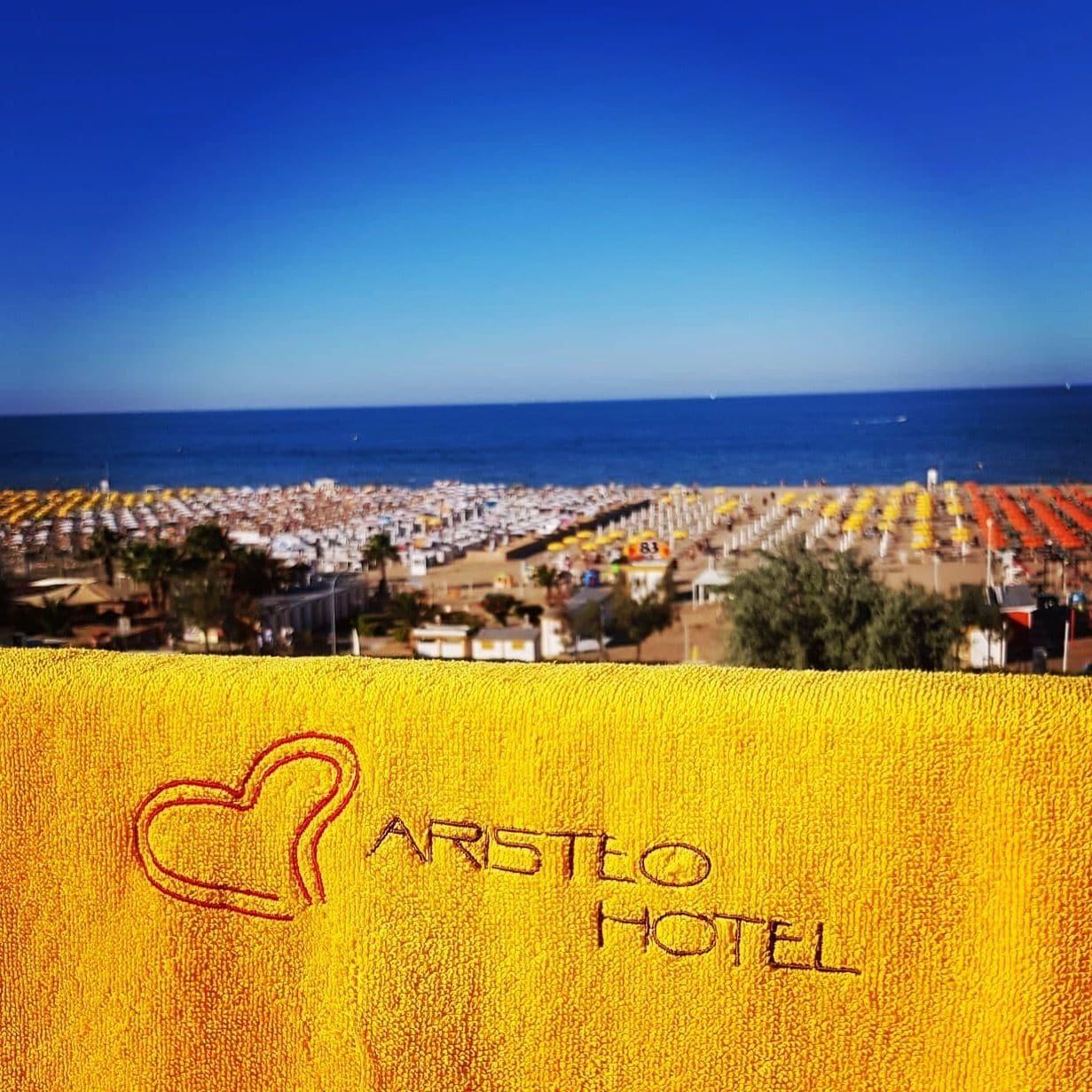 Hotel Aristeo Rimini Exterior photo