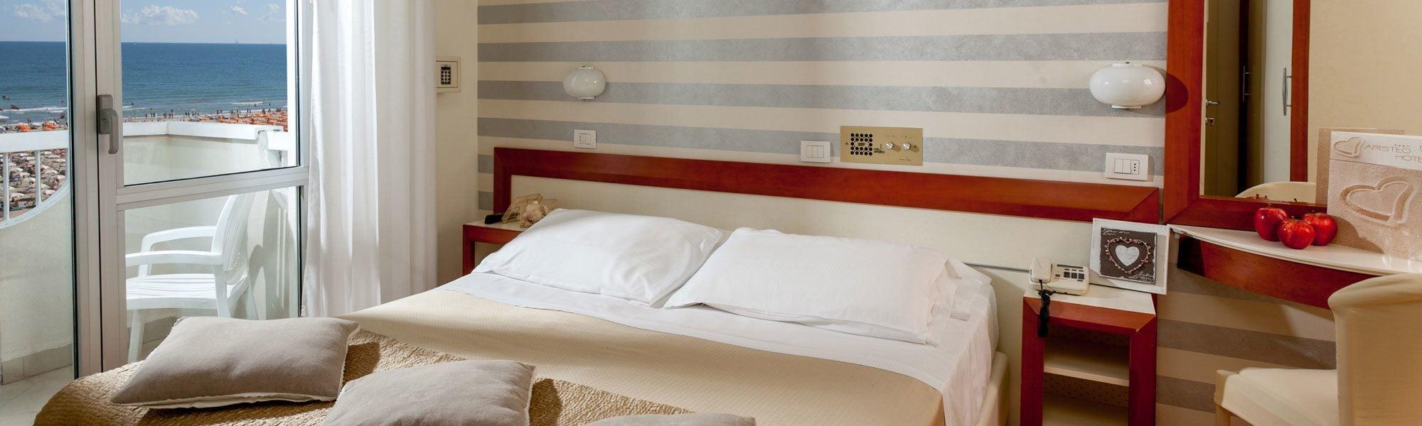 Hotel Aristeo Rimini Exterior photo