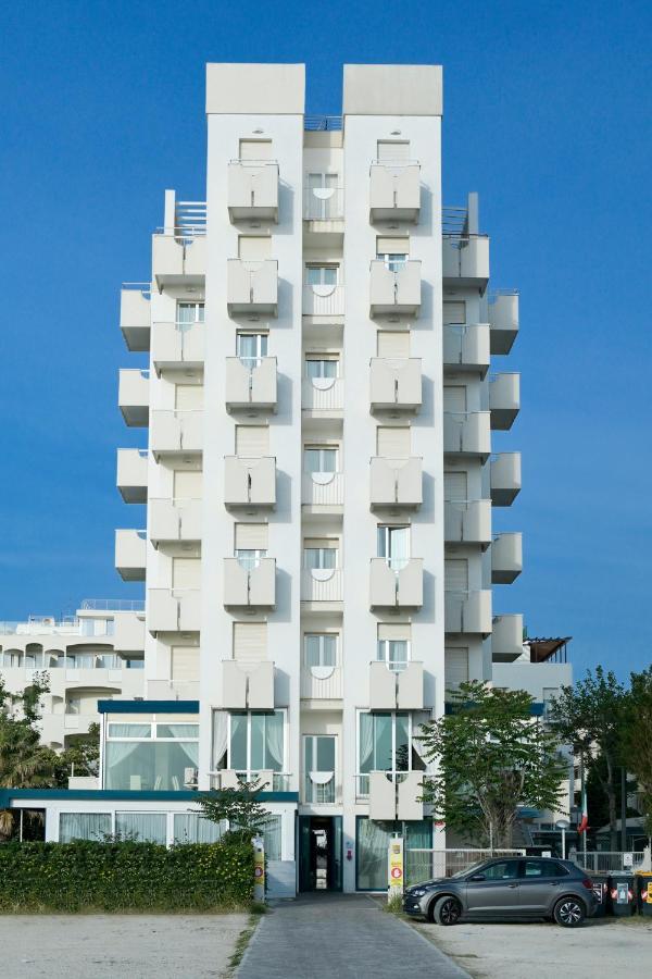 Hotel Aristeo Rimini Exterior photo